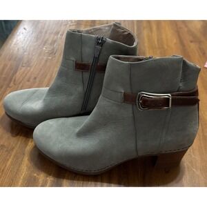 DANSKO Gray Buckle Nubuck Leather Chelsea Boots Women's Size 39